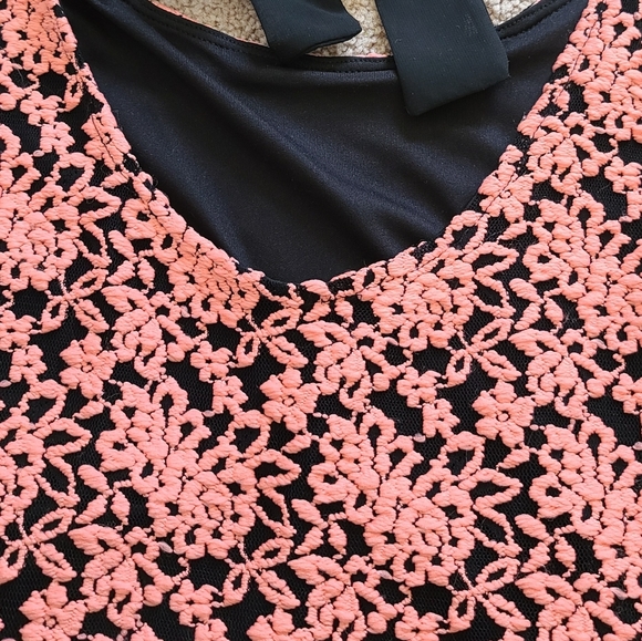 B_ Envied floral lace mini dress Pink a - Picture 5 of 8